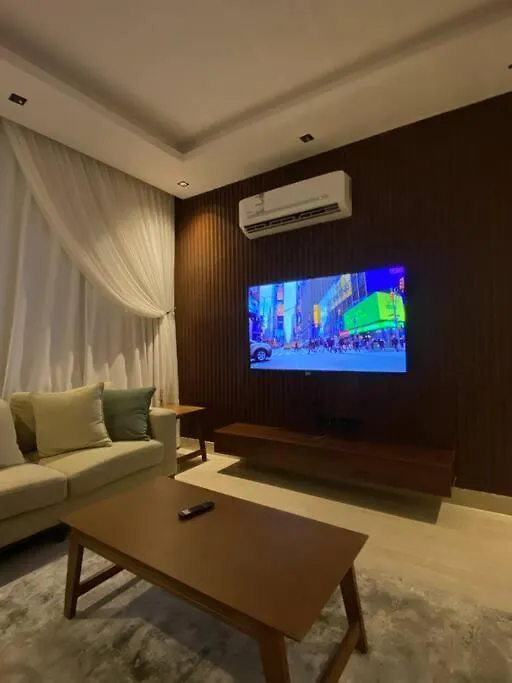 Wonderful 4Beds Condo Near Blvd Riyadh 0*,